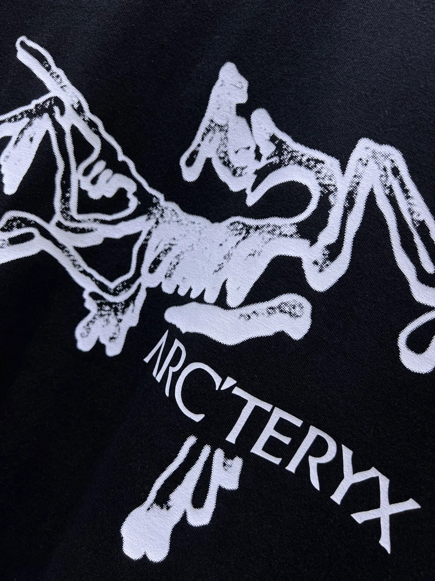 arcteryx🌟New Arrival T T Hot Sale 99 🐎🐎Size：S-XXL Black White 2 （Size ） Size S 110 54 69 21 M 114 56 71 22 L 118 58 73 22 XL 122 60 75 23 2XL 126 62 77 23